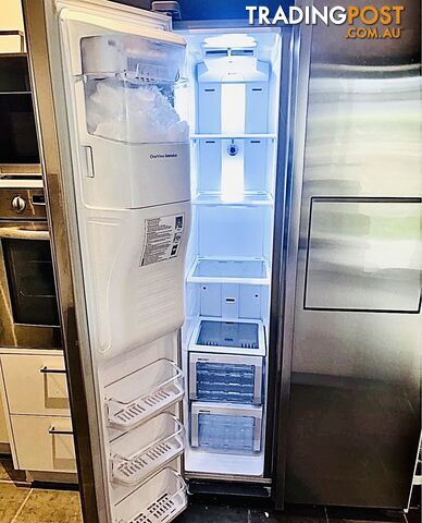 Samsung stainless steel fridge freezer GIVEAWAY!!! - photo 2 of 4