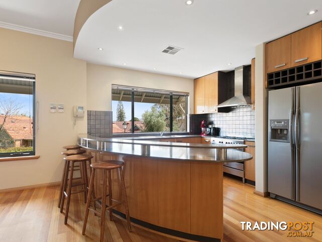 15 Darbyshire Drive Subiaco WA 6008