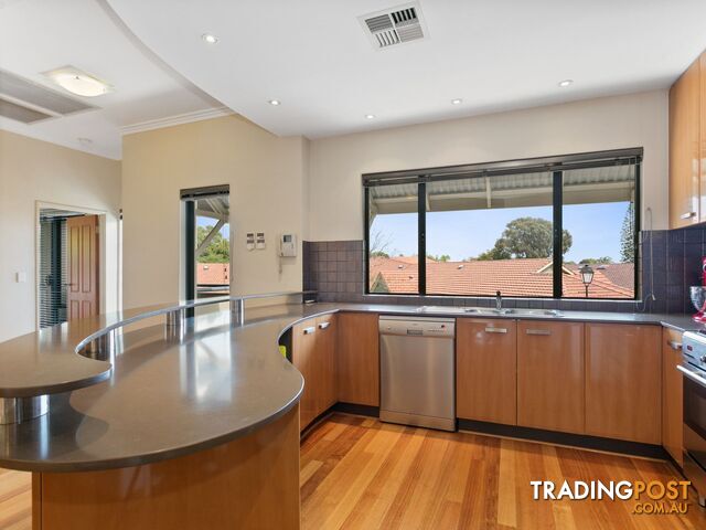 15 Darbyshire Drive Subiaco WA 6008