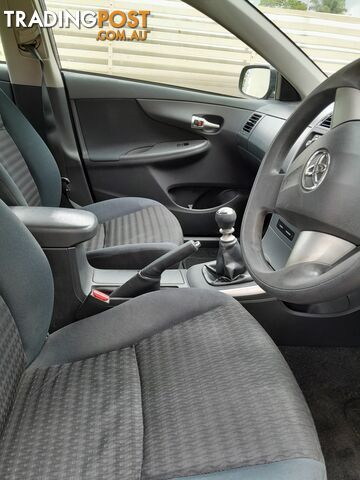 2011 Toyota Corolla Sedan Manual