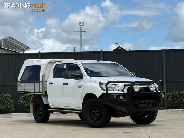 2019 TOYOTA HILUX SR  DUAL CAB CAB CHASSIS