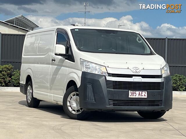 2020 TOYOTA HIACE (NO BADGE)  VAN