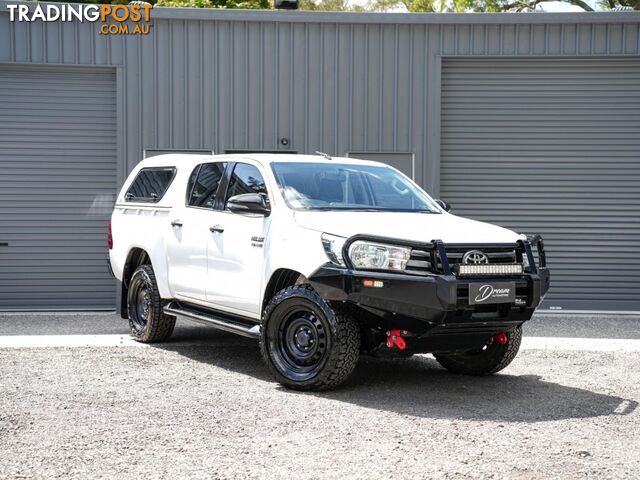 2018 TOYOTA HILUX GUN126R SR UTILITY DOUBLE CAB 4DR MAN 6SP 4X4 2.8DT  UTE