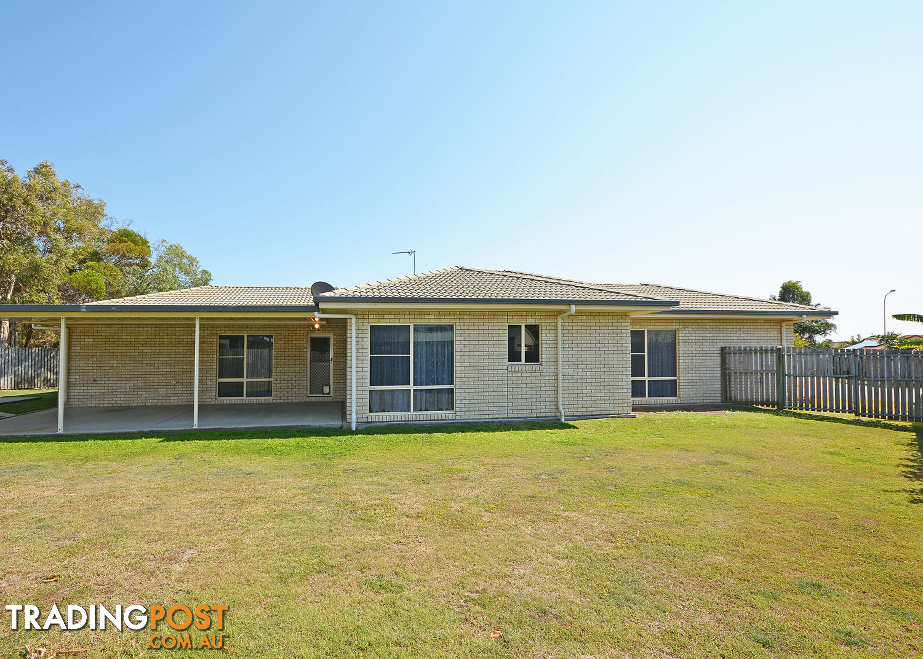 8 Blackall Court TORQUAY QLD 4655