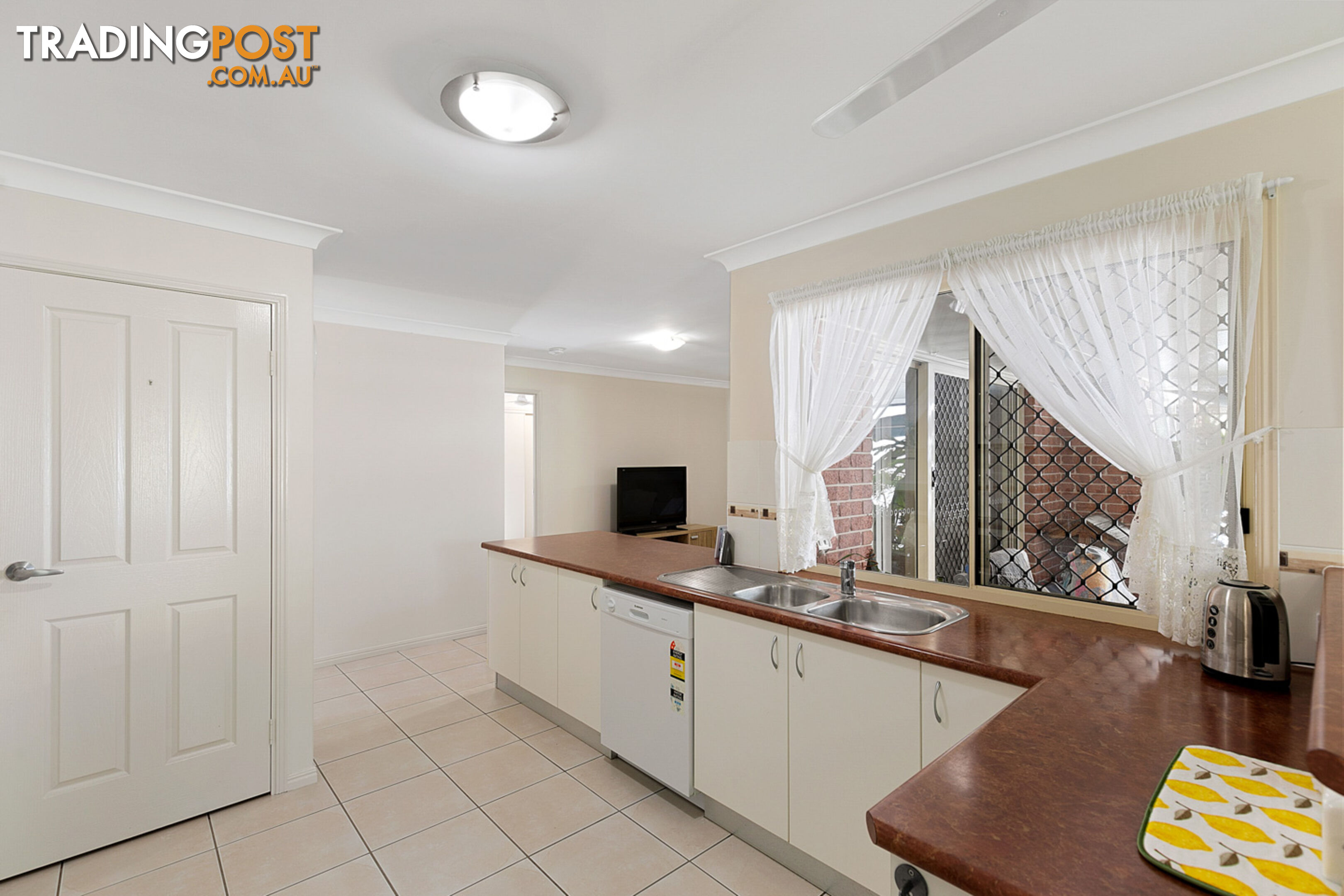 11 Trill Court URANGAN QLD 4655