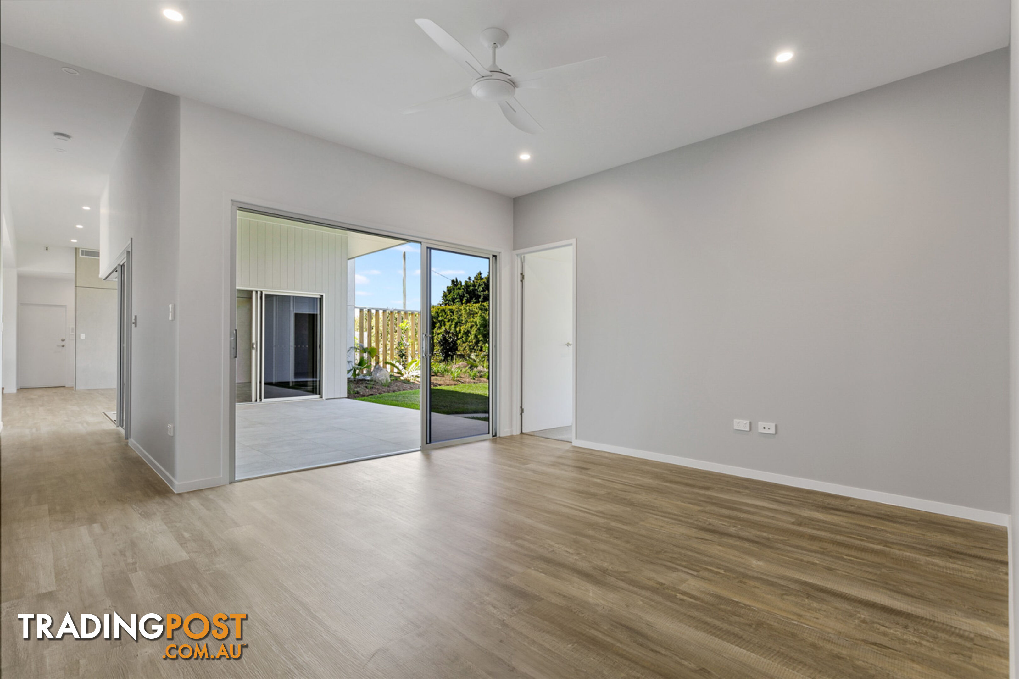 49a Helsham Street POINT VERNON QLD 4655