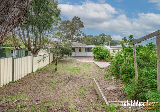 15A Arnott Court KELMSCOTT WA 6111