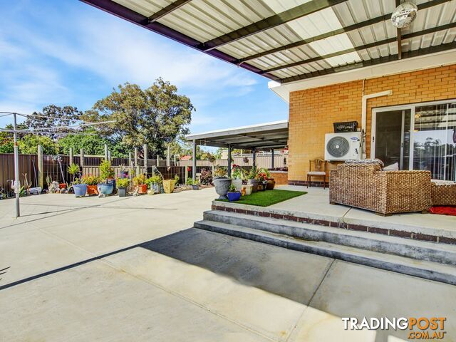 20 Brabourne Street MADDINGTON WA 6109