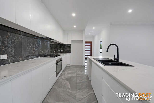 20B Westfield Road KELMSCOTT WA 6111