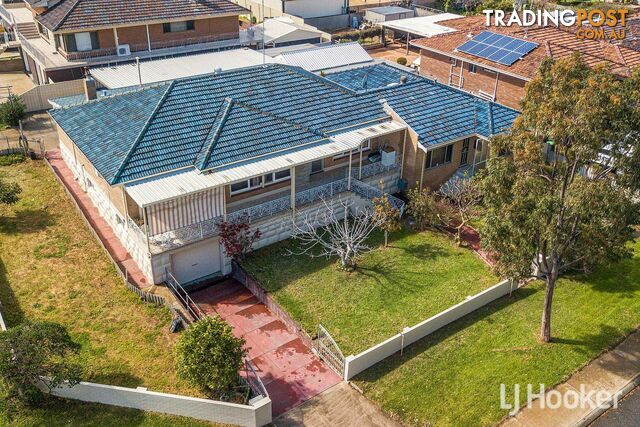 44 Sussex Street SPEARWOOD WA 6163