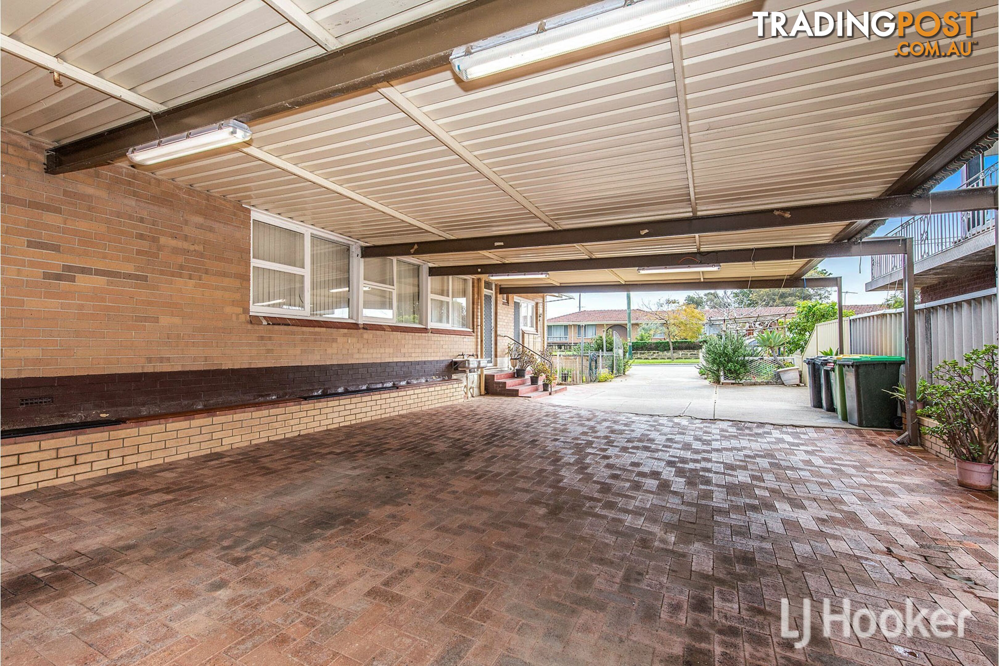 44 Sussex Street SPEARWOOD WA 6163