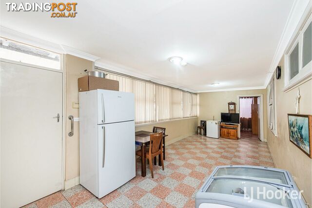 44 Sussex Street SPEARWOOD WA 6163