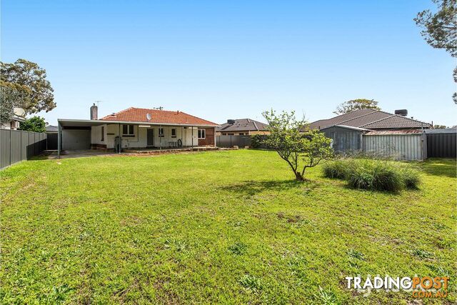 14 Hunt Street THORNLIE WA 6108