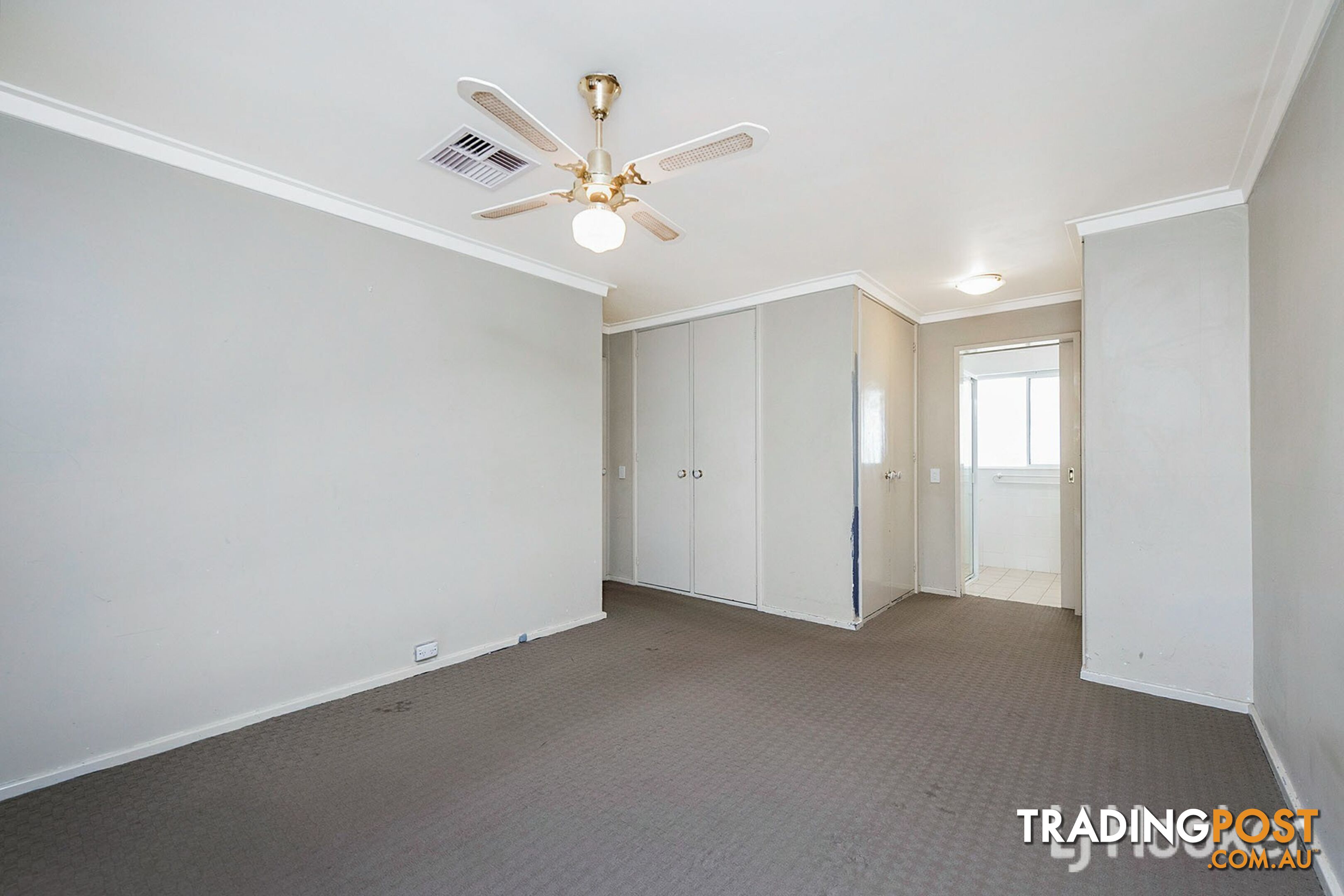 17 Ailsworth Court THORNLIE WA 6108