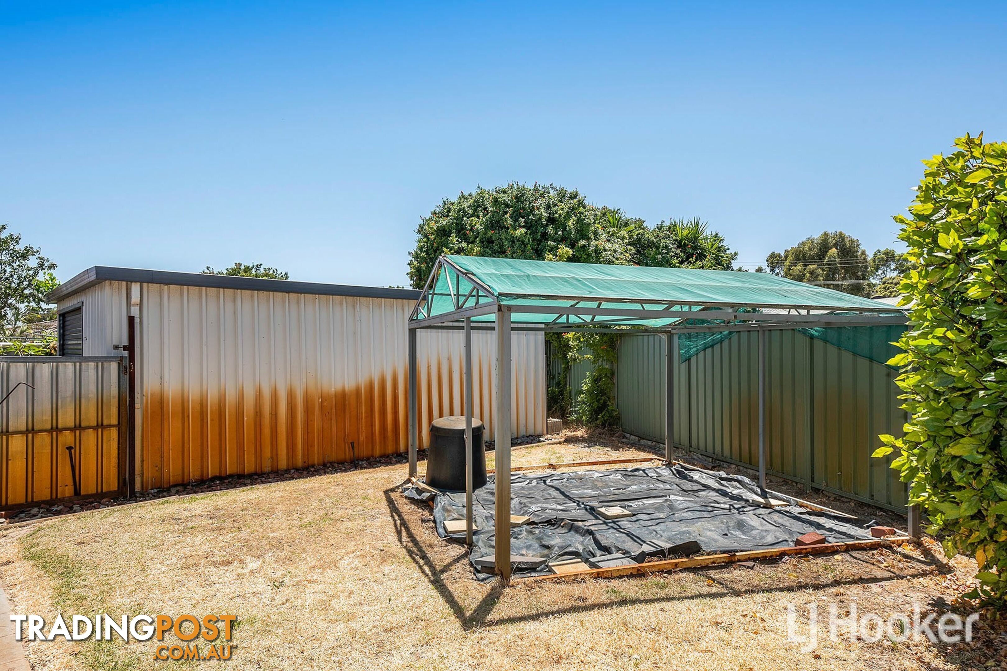 17 Ailsworth Court THORNLIE WA 6108