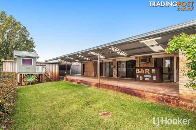 14 Bardwell Street THORNLIE WA 6108