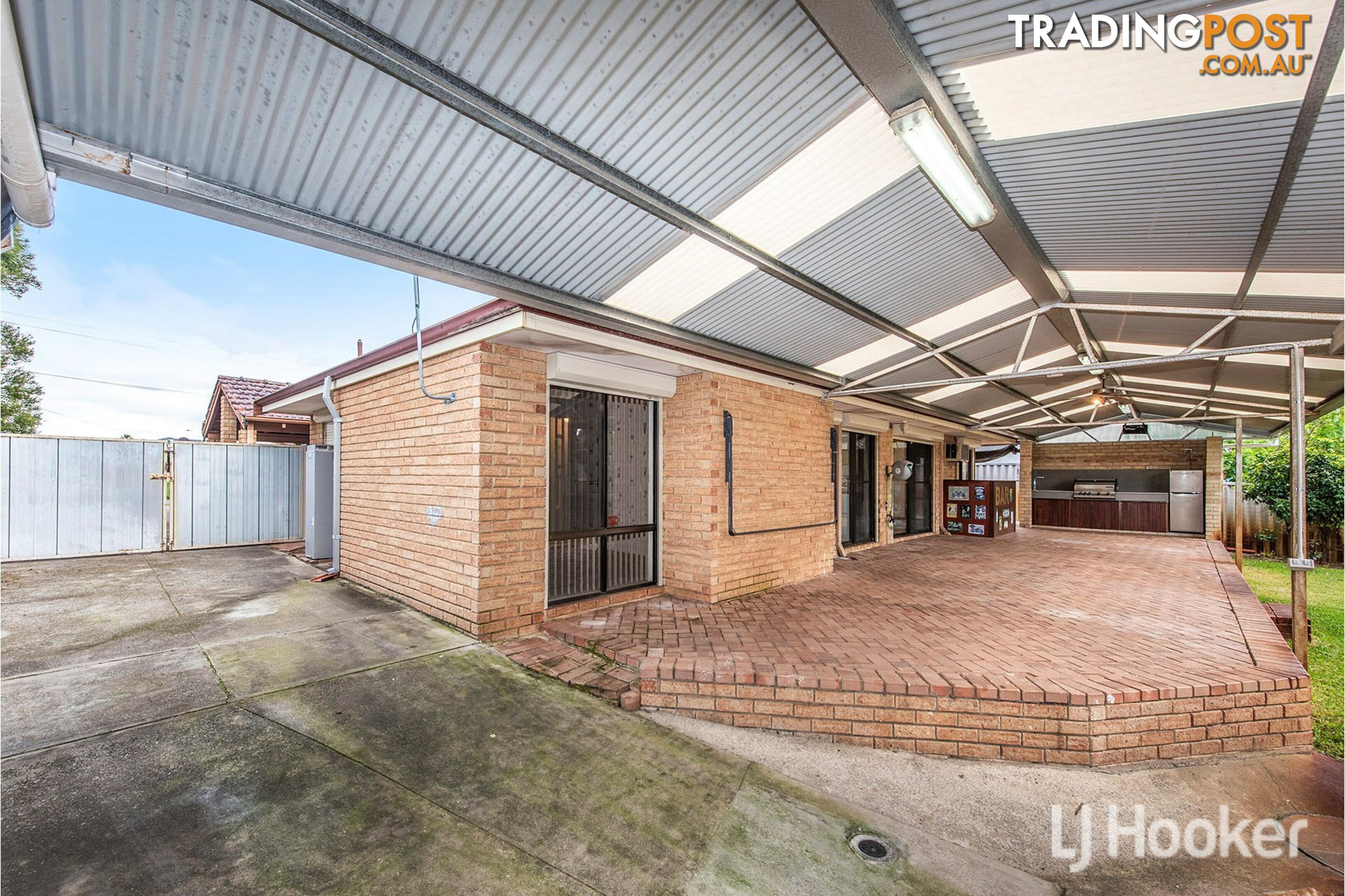 14 Bardwell Street THORNLIE WA 6108