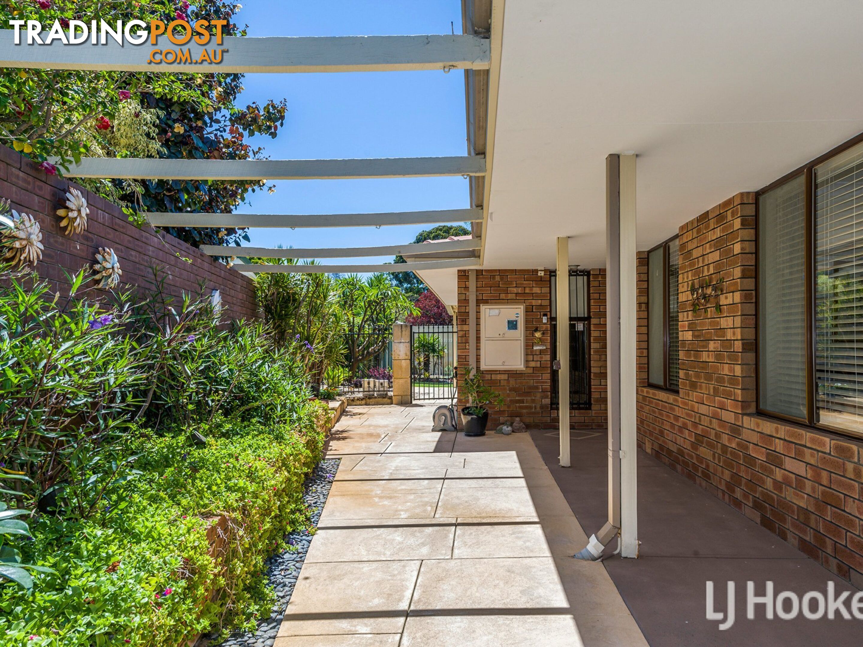 29 Grenadier Drive THORNLIE WA 6108