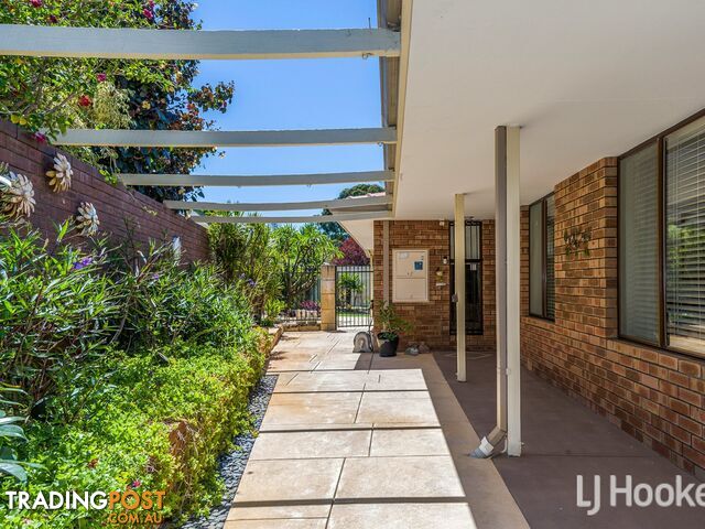 29 Grenadier Drive THORNLIE WA 6108