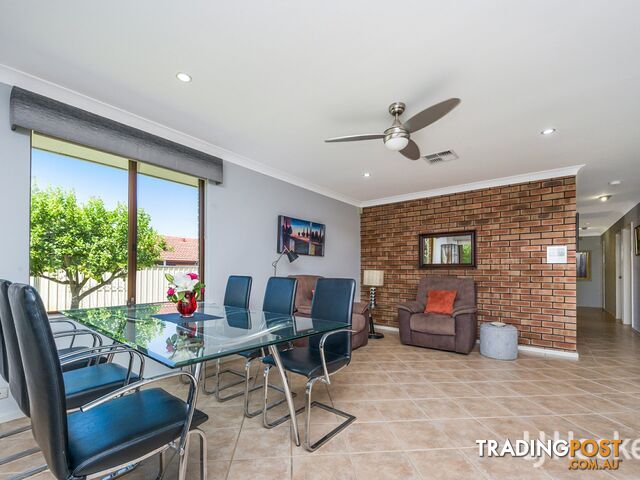 29 Grenadier Drive THORNLIE WA 6108