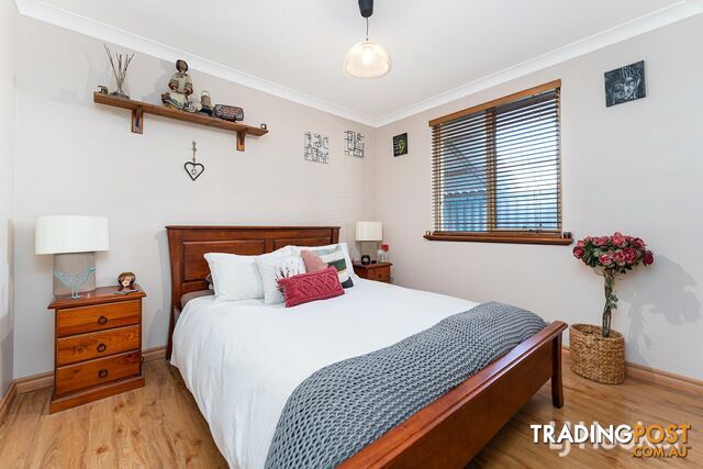 11 Toora Place COOLOONGUP WA 6168