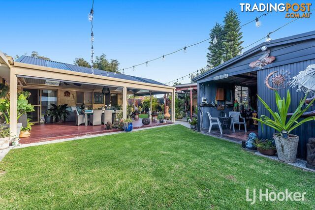 11 Toora Place COOLOONGUP WA 6168