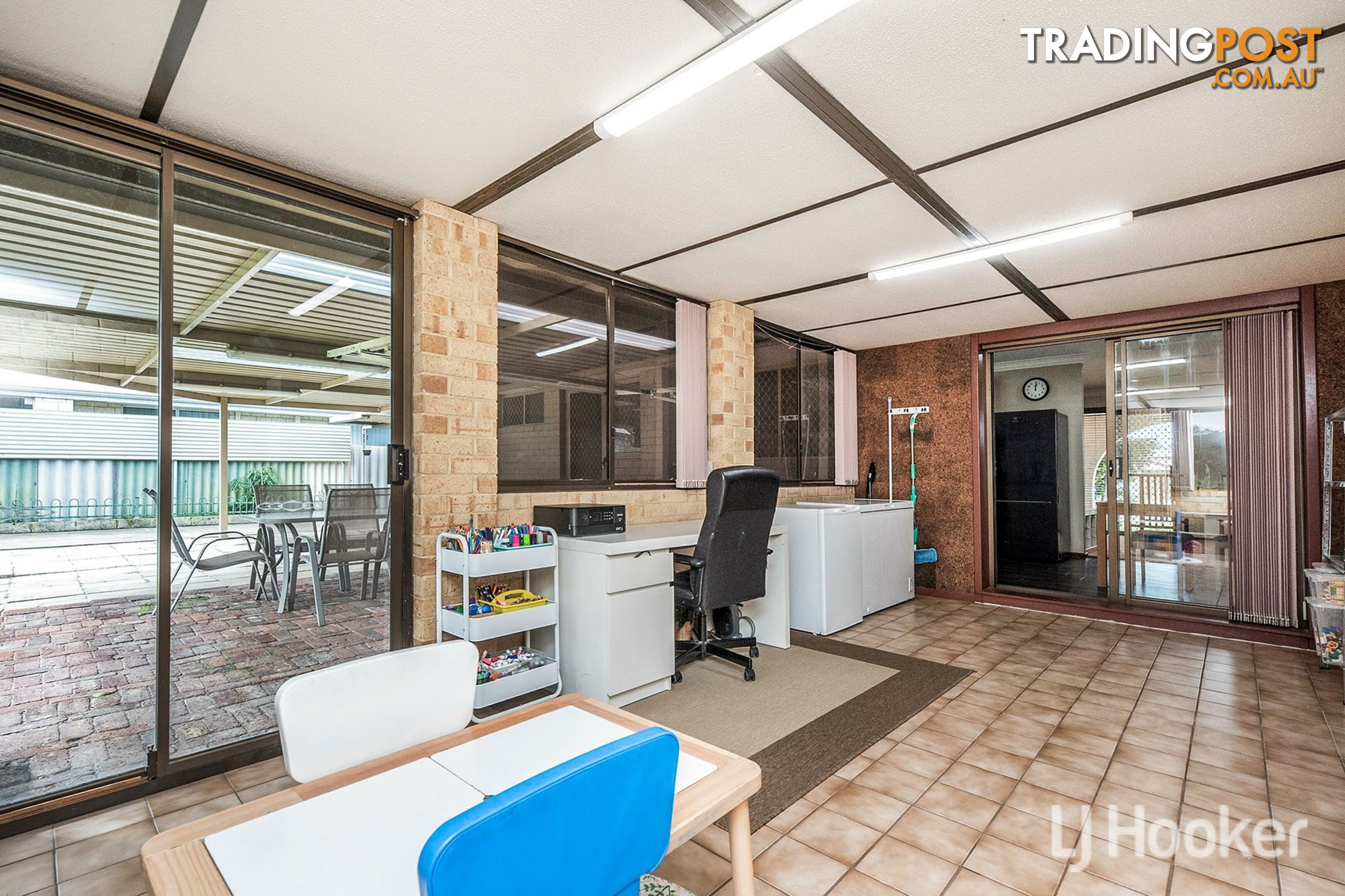 9 Baron Way GOSNELLS WA 6110