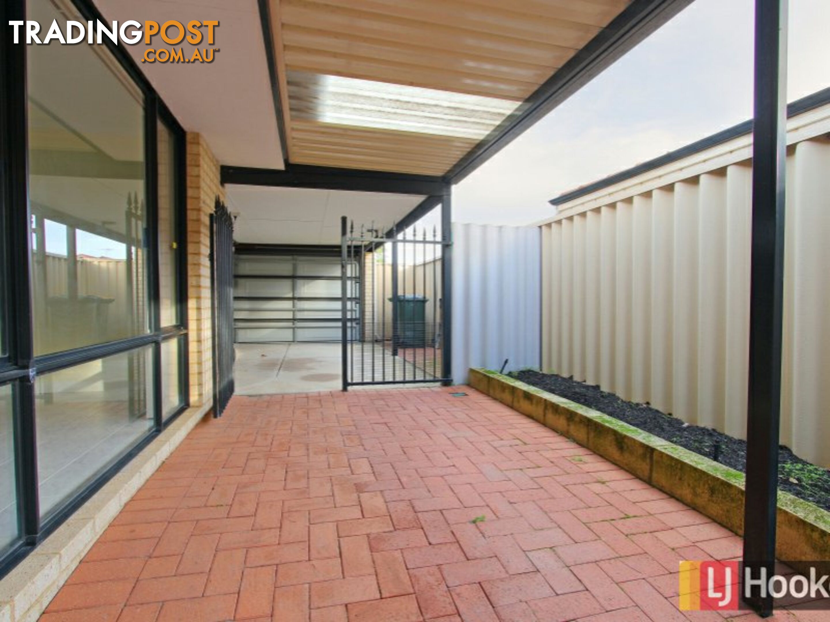 31 Lansdowne Entrance CANNING VALE WA 6155