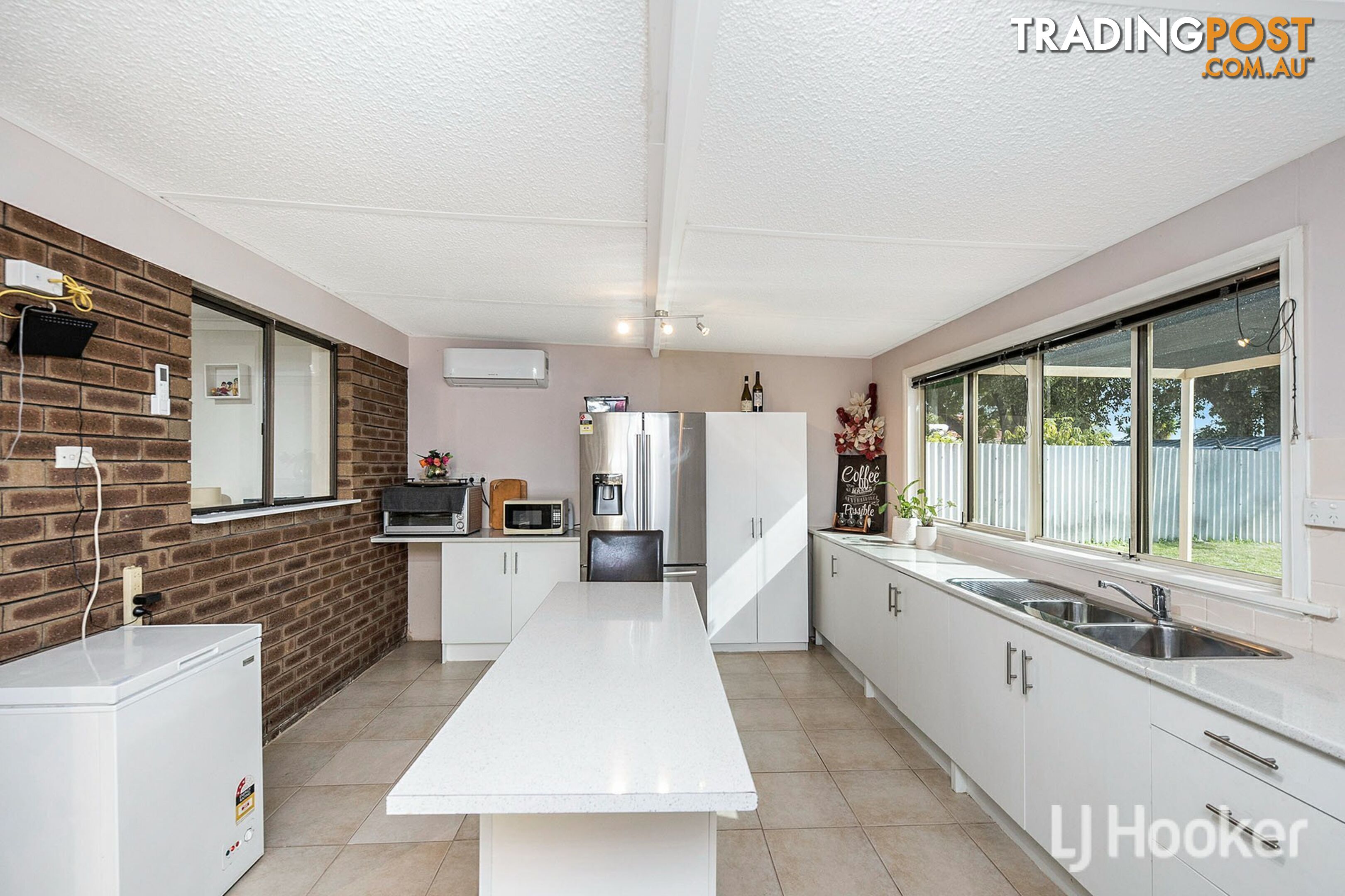 4 Sherlock Close GOSNELLS WA 6110