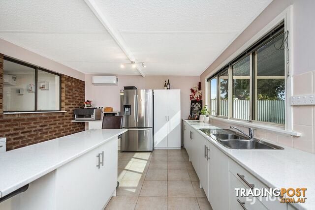 4 Sherlock Close GOSNELLS WA 6110