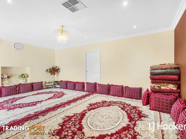 16 Marlow Way THORNLIE WA 6108