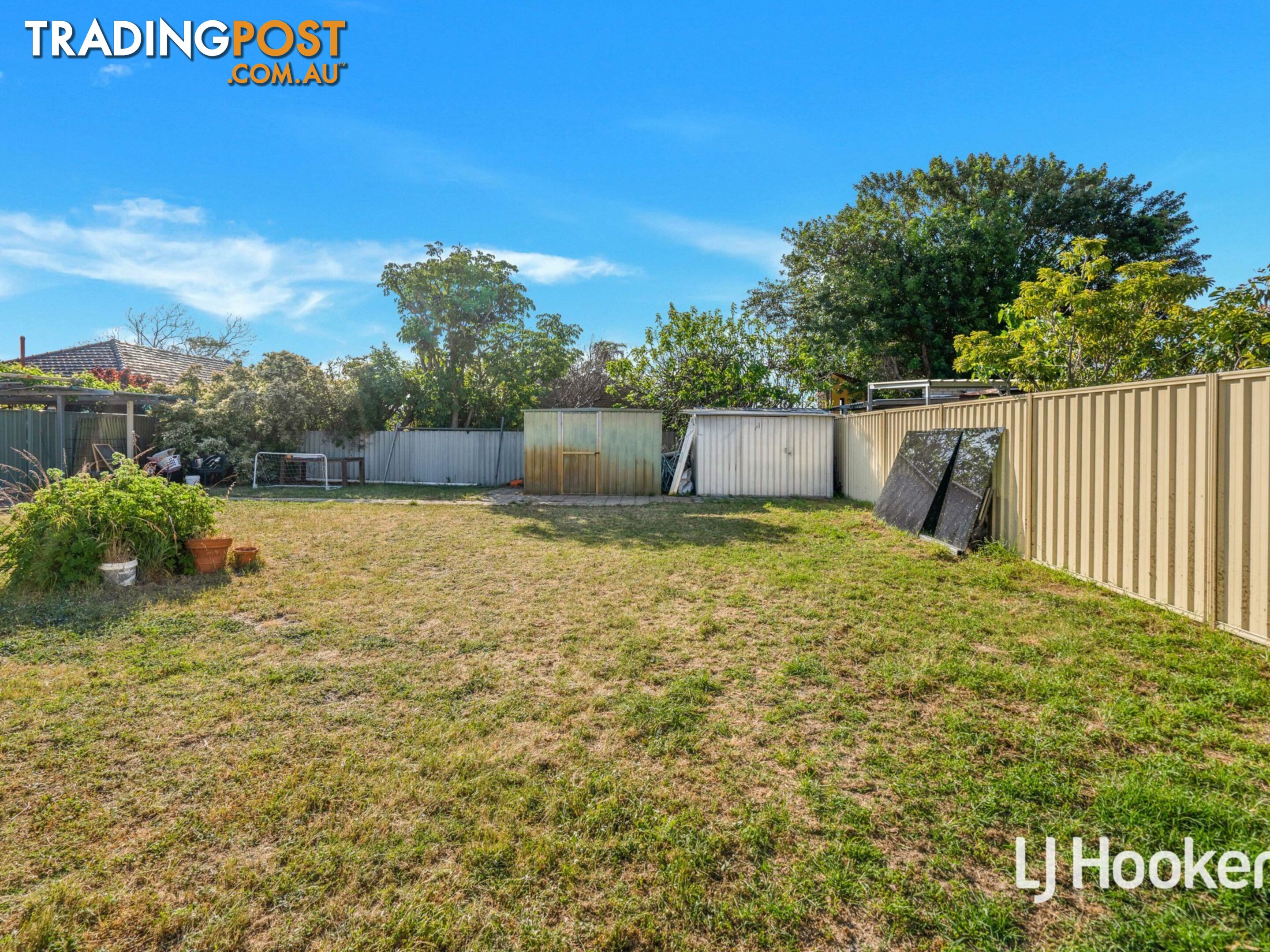 16 Marlow Way THORNLIE WA 6108