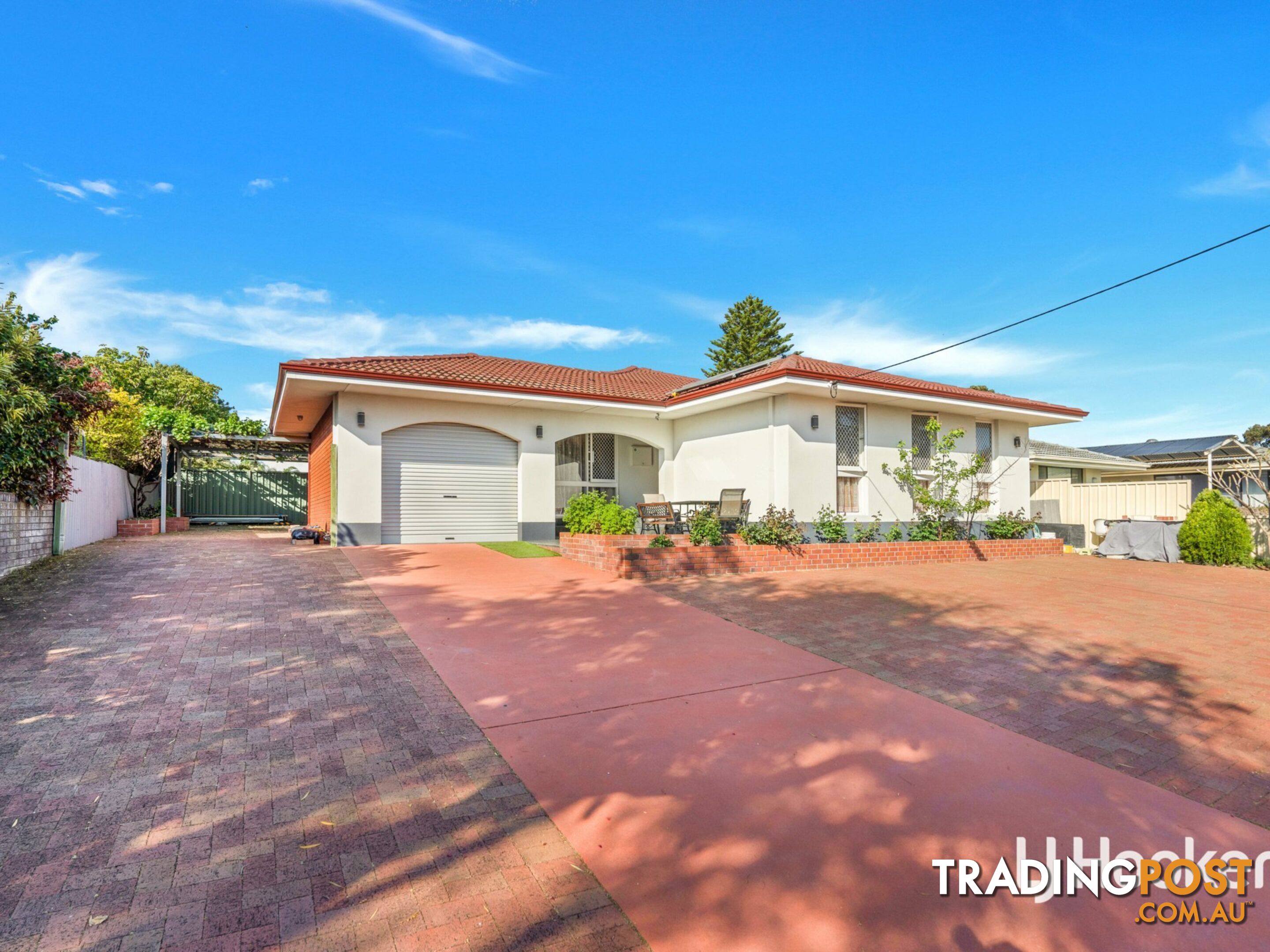 16 Marlow Way THORNLIE WA 6108