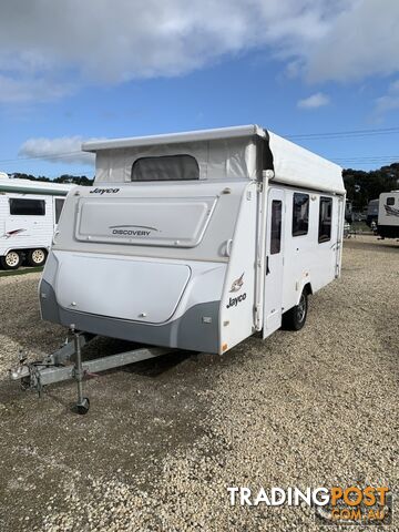 2011 Jayco Discovery 16.52-2 - photo 2 of 8
