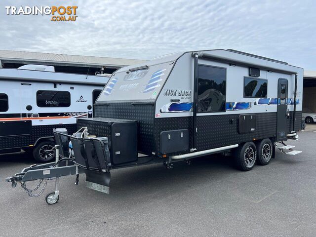LEGEND KICK BACK OFFROAD CARAVAN WITH AIR BAG SUSPENSION