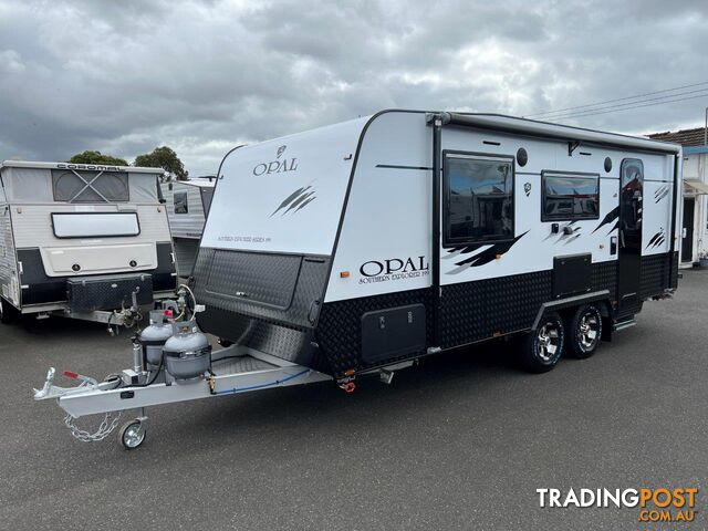 OPAL SOUTHERN EXPLORER SERIES 199 CARAVAN