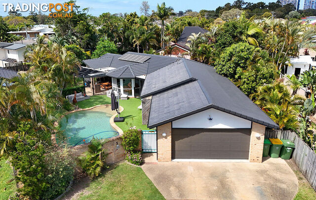 5 Pottery Row RUNAWAY BAY QLD 4216