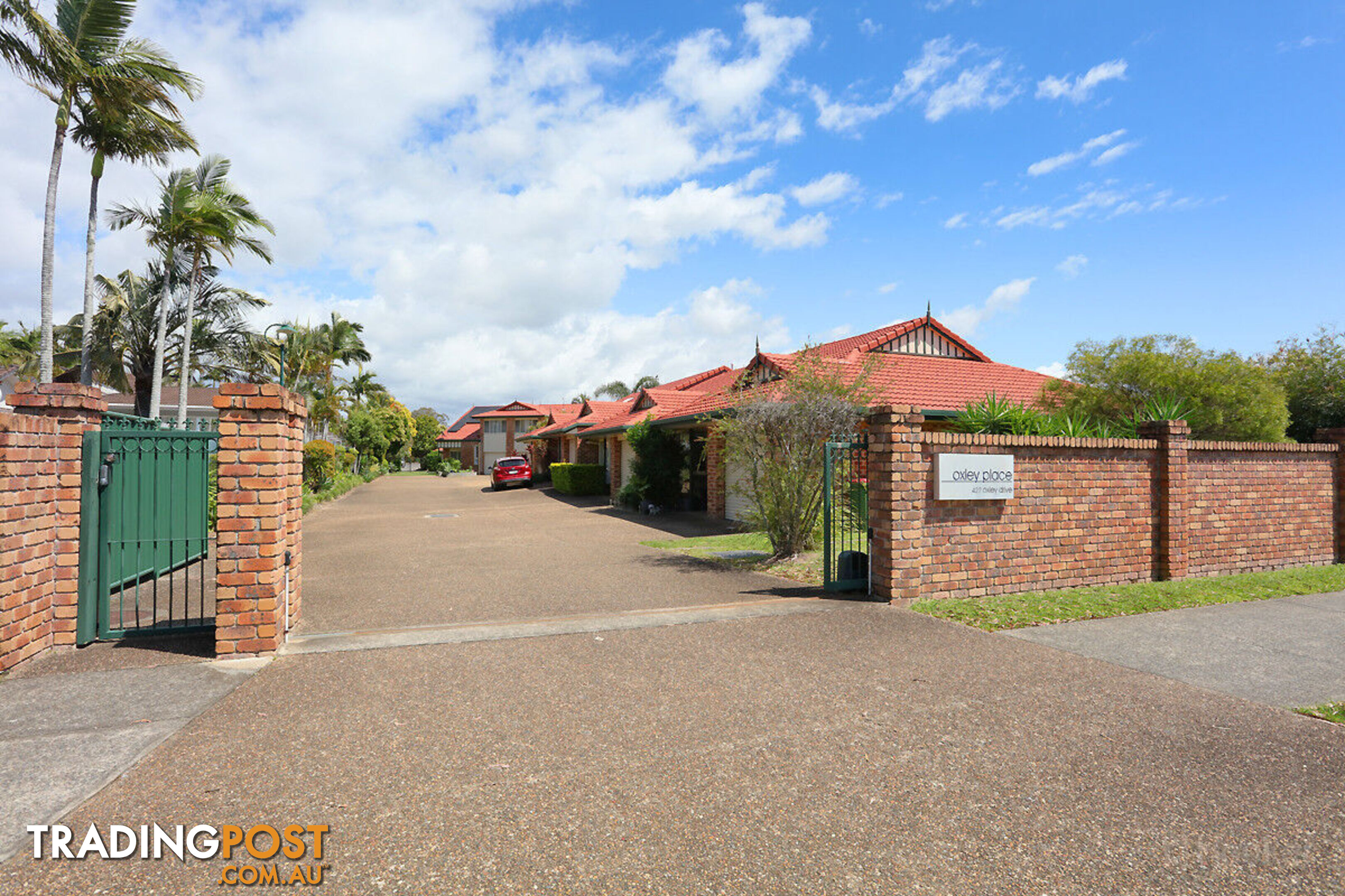 4/427 Oxley Drive RUNAWAY BAY QLD 4216