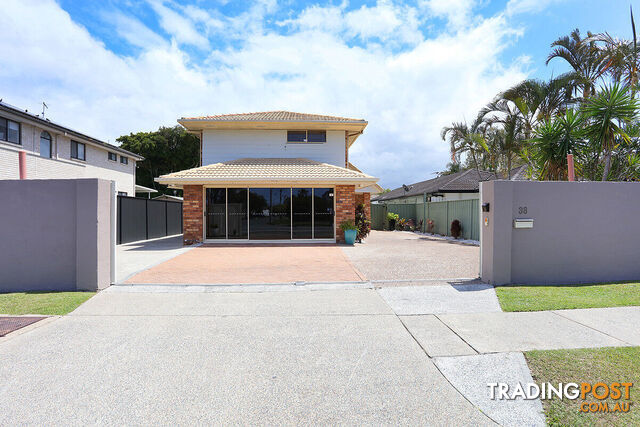 38 Morala Avenue RUNAWAY BAY QLD 4216
