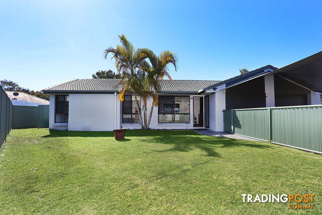 2/102 Kangaroo Avenue COOMBABAH QLD 4216