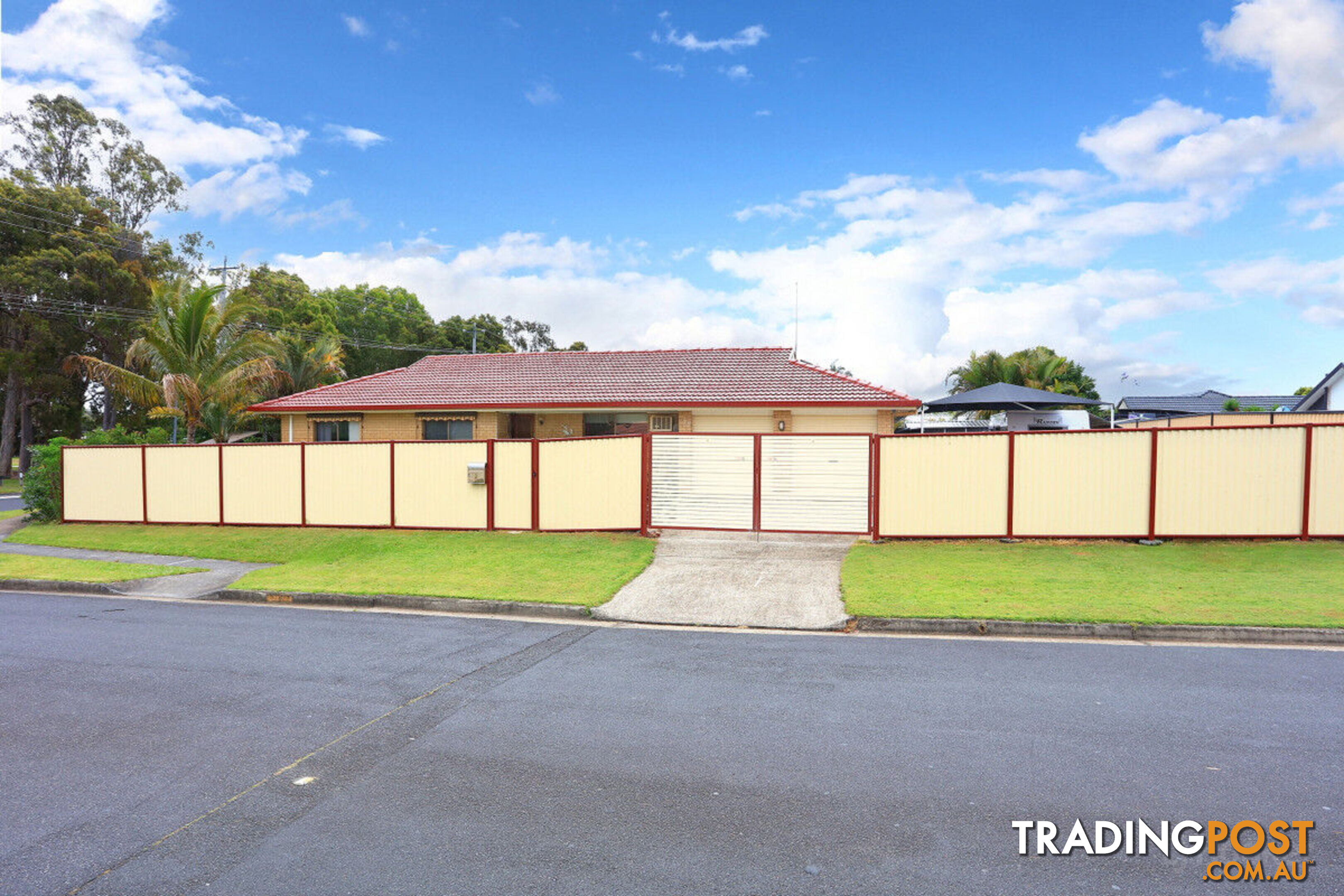 2 BURRENDONG Road COOMBABAH QLD 4216