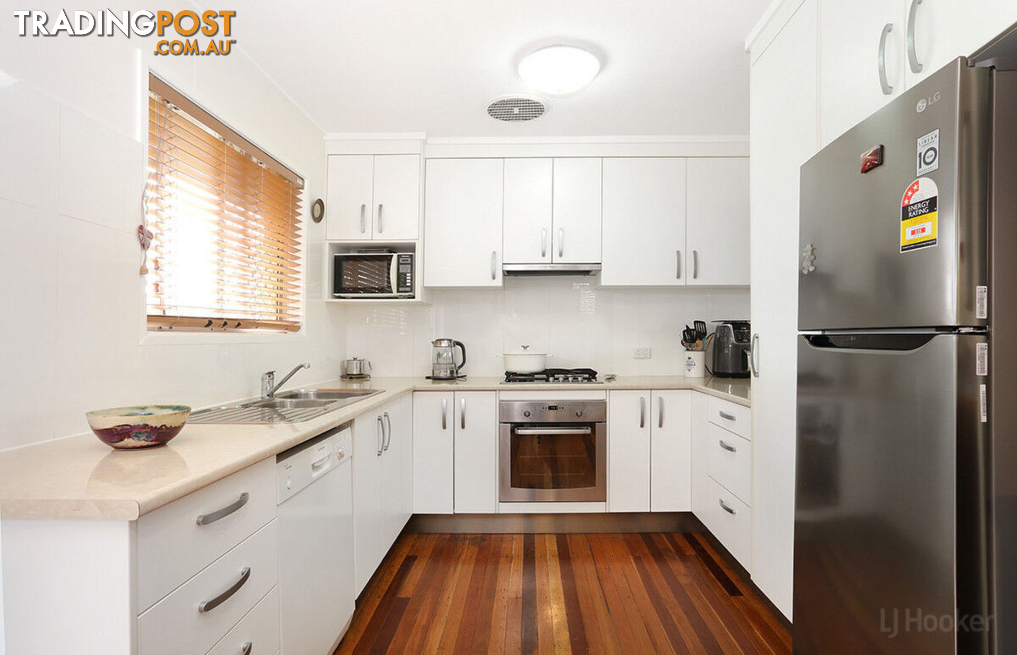 25 Clam Street RUNAWAY BAY QLD 4216