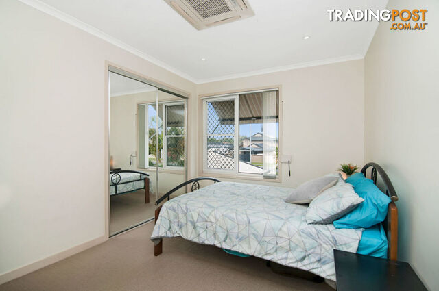 65 Oxley Drive PARADISE POINT QLD 4216