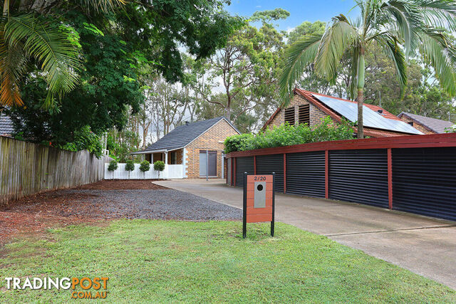 2/20 Eurimbula Court PARADISE POINT QLD 4216