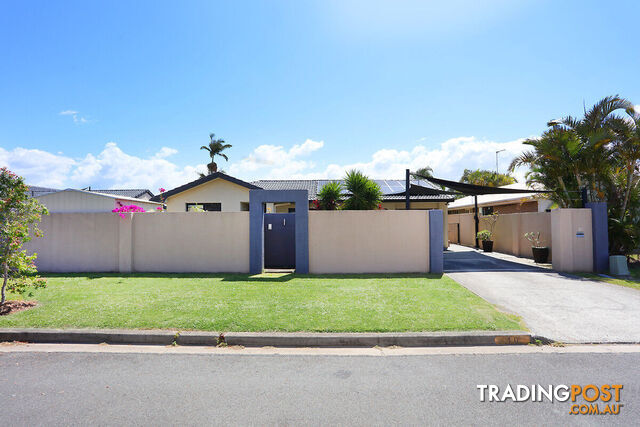 10 Barrine Crescent COOMBABAH QLD 4216