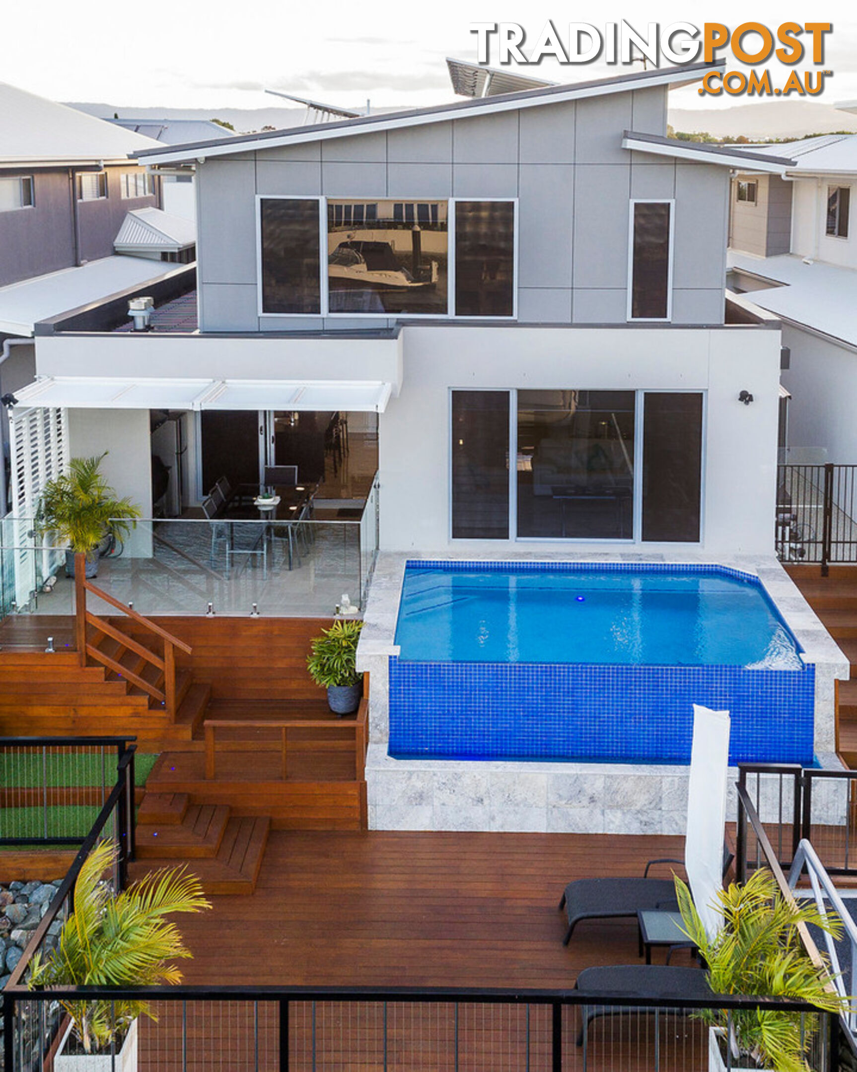 69 Cova Boulevard HOPE ISLAND QLD 4212