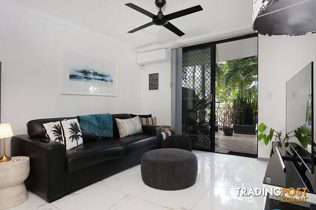 9/10-12 Bath Street LABRADOR QLD 4215