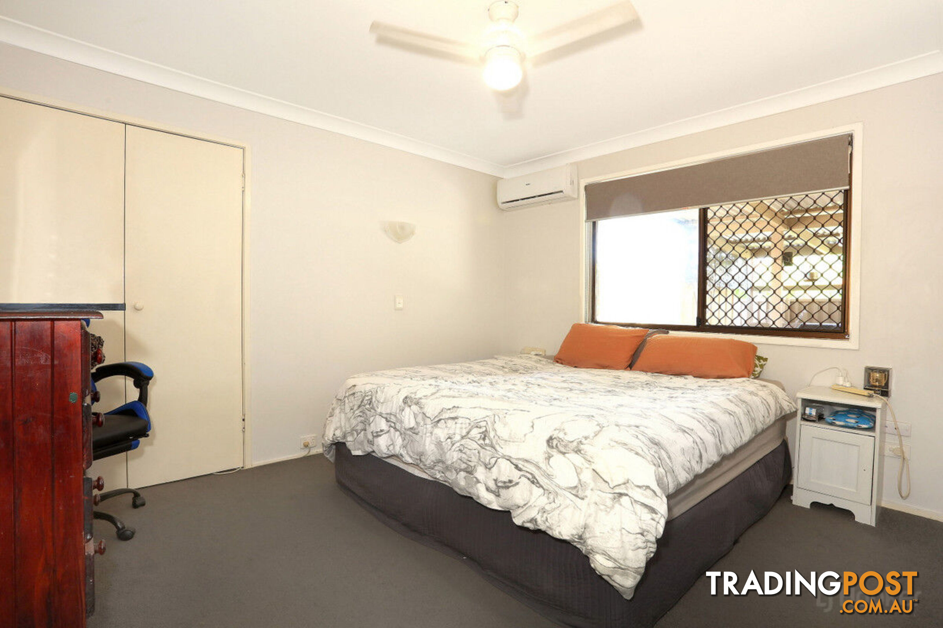 1/6 Burwood Court LABRADOR QLD 4215