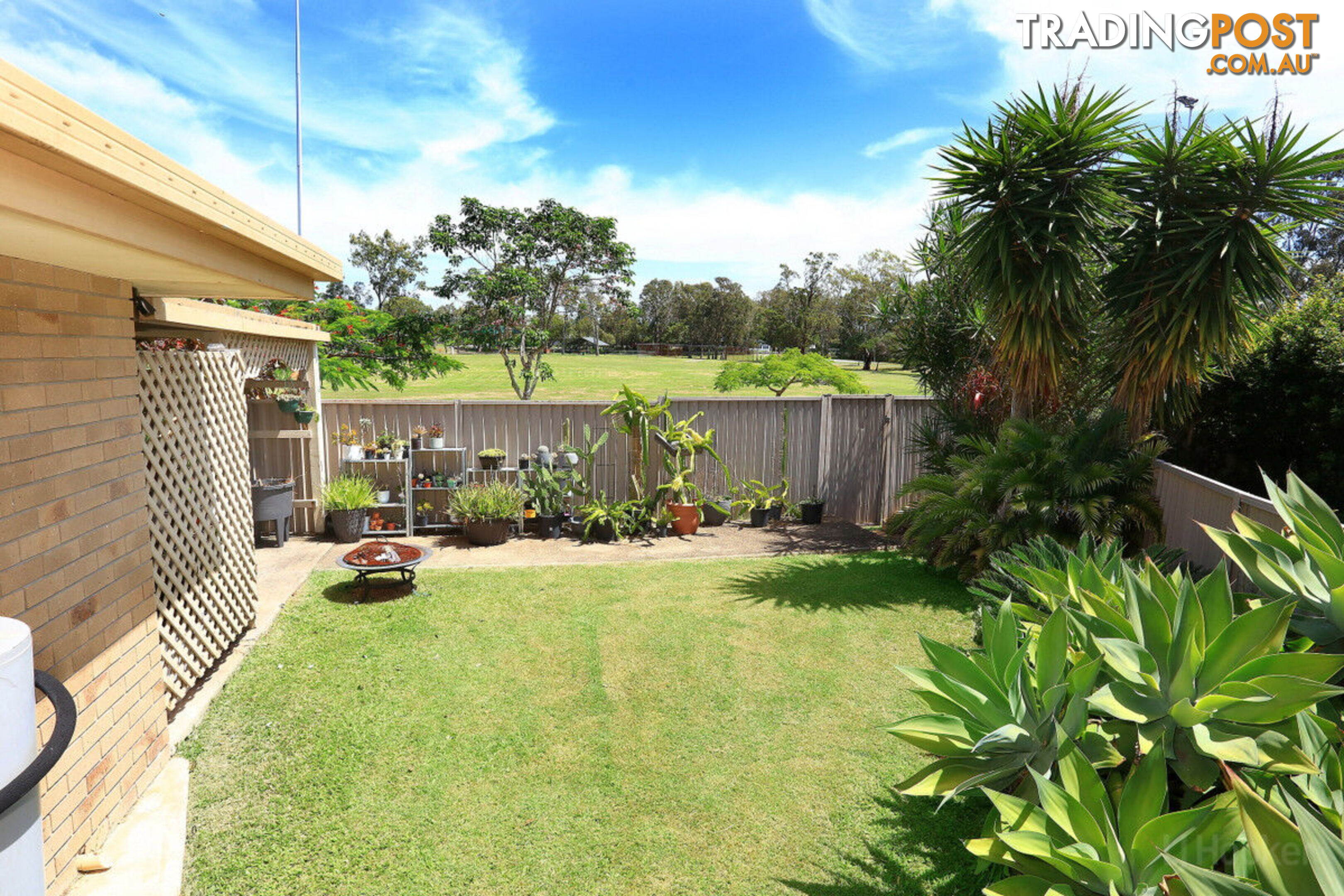 1/6 Burwood Court LABRADOR QLD 4215