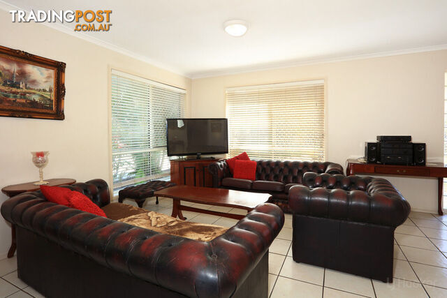 2/36-38 Broad Street LABRADOR QLD 4215